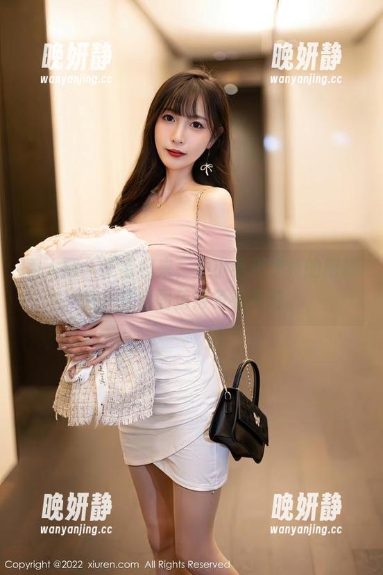 秀人网 - 王者归来，别小看王伊纯的厨娘秀，这套图值得多看两遍。
