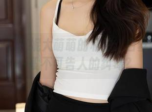 秀人网 – 米妮大萌萌的私拍：白丝和我有一段不可告人的纠葛？