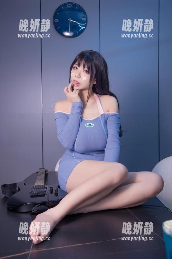 自闭颜球球的裸足私房合集，看得我怦怦直跳