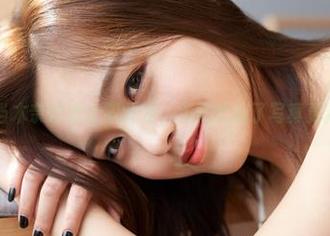 蜜桃社 – 当木奈奈穿上职业装，正式吹响了写真更新的号角！