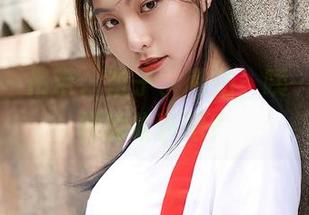 蜜桃社 – 吊带、杏子、私拍，咦…有不一样的故事吧？