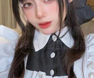 随手一拍，阿九从不咕咕的私房作品竟成了教科书级别的自拍指南？