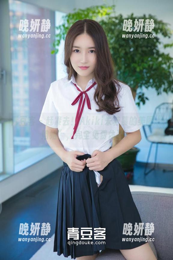青豆客 - 赶紧去！Akiki朱若慕的美图“姐姐”，完全免费体验。