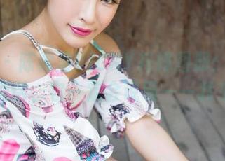 魅妍社 – 陈雅漫VICKY花嫁图册：如果婚纱能说话，它一定会说喂——我来了！